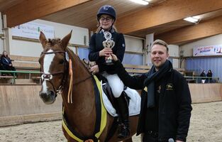 Bernsteinreiter Traditionsturnier Gewinnerin Großer Bernsteinreiterpreis